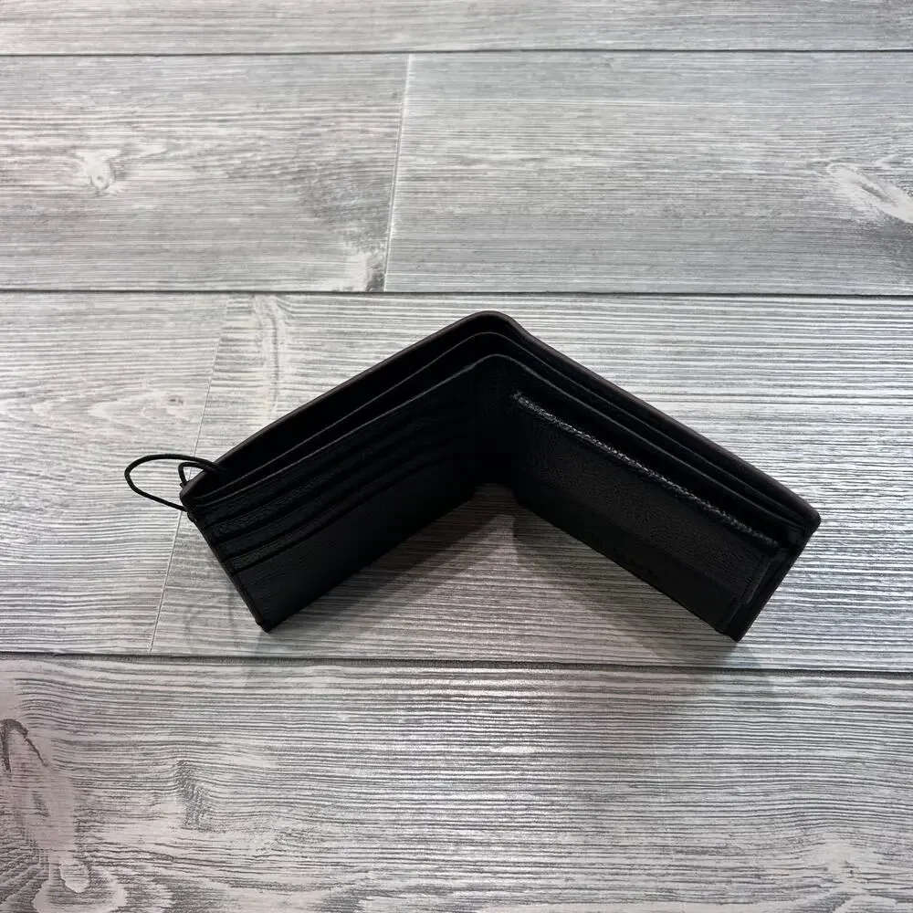 Ted Baker London sleek ted